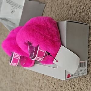 NWT NIB UGG Baby Slides
